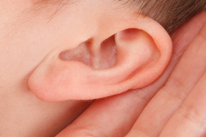 jak odetkać ucho